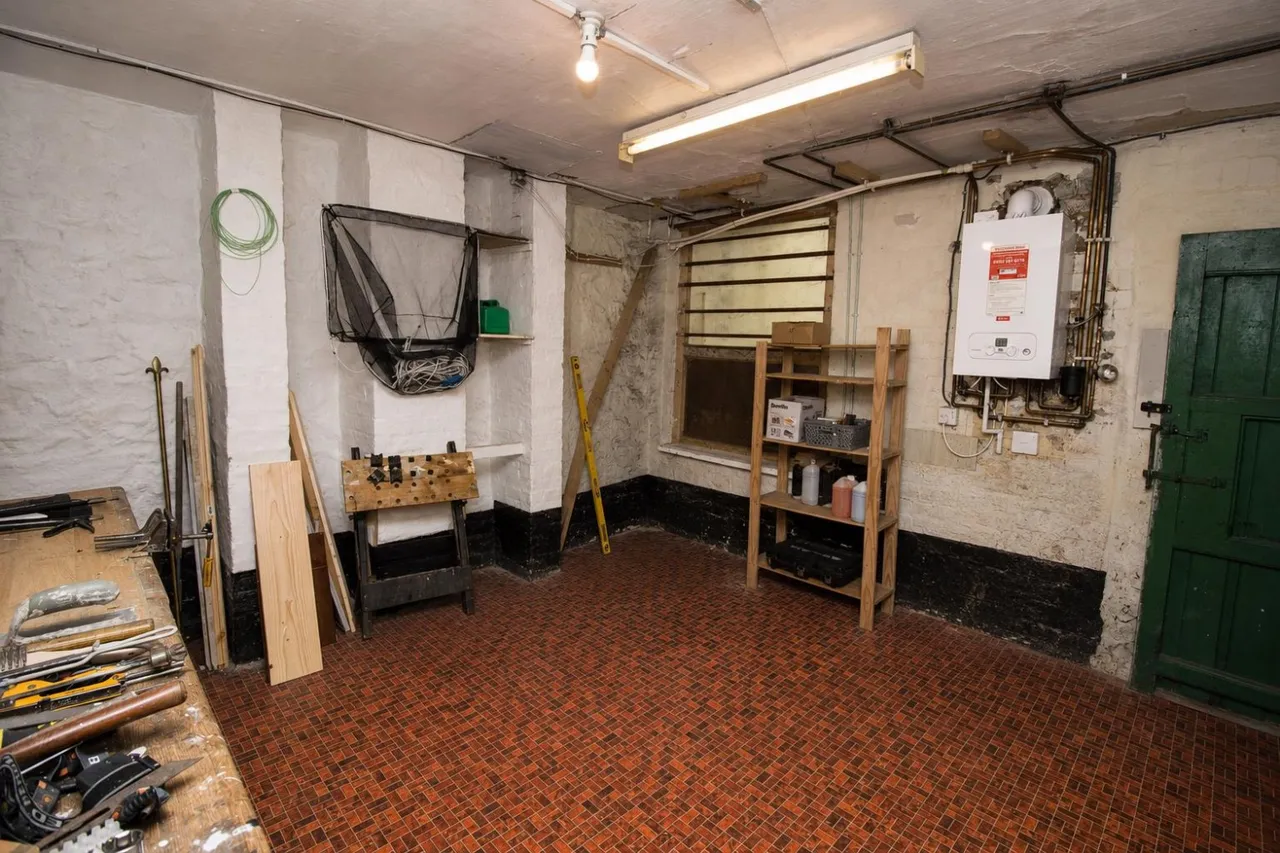 Progress Street, Darwen, photo 11