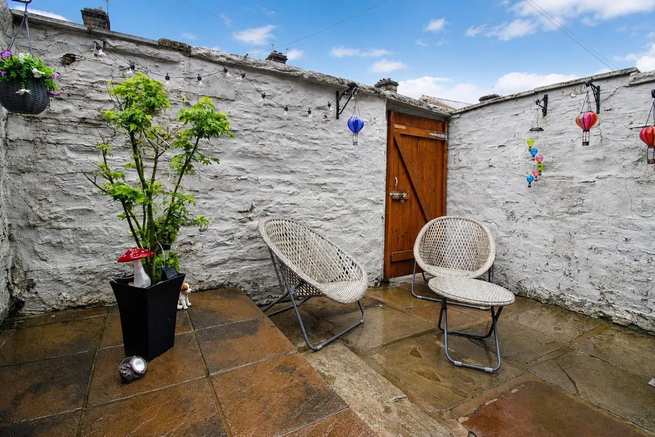 Progress Street, Darwen, photo 5