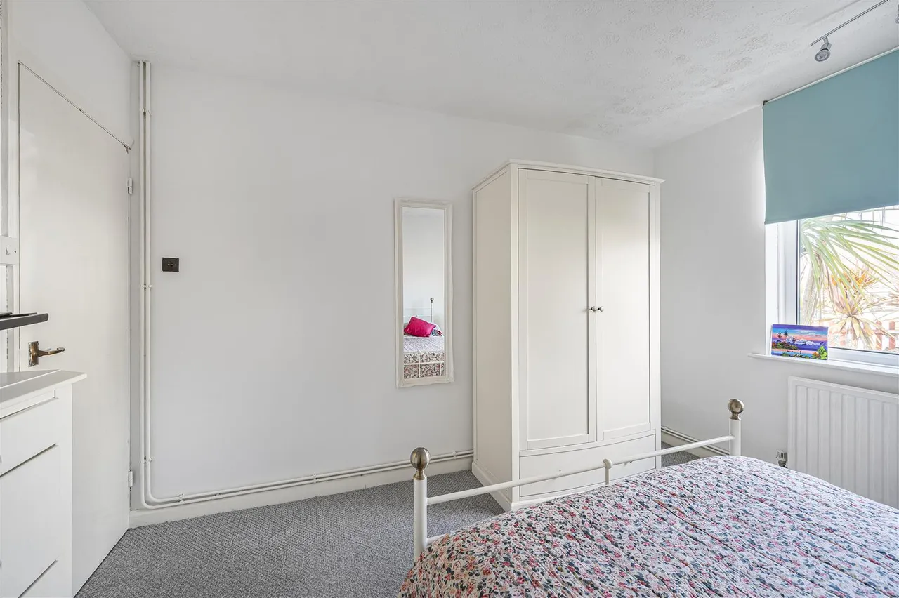 Horsham Avenue, Peacehaven, photo 20