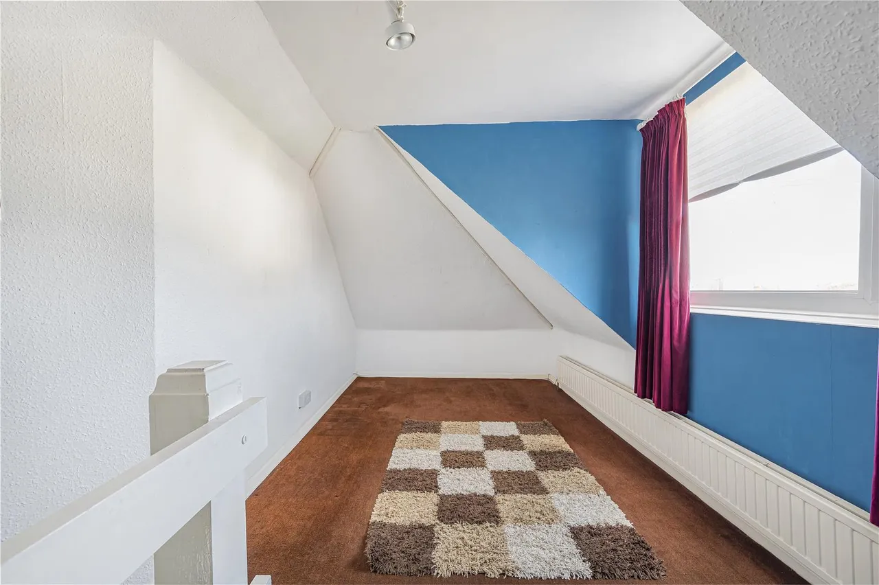 Horsham Avenue, Peacehaven, photo 10