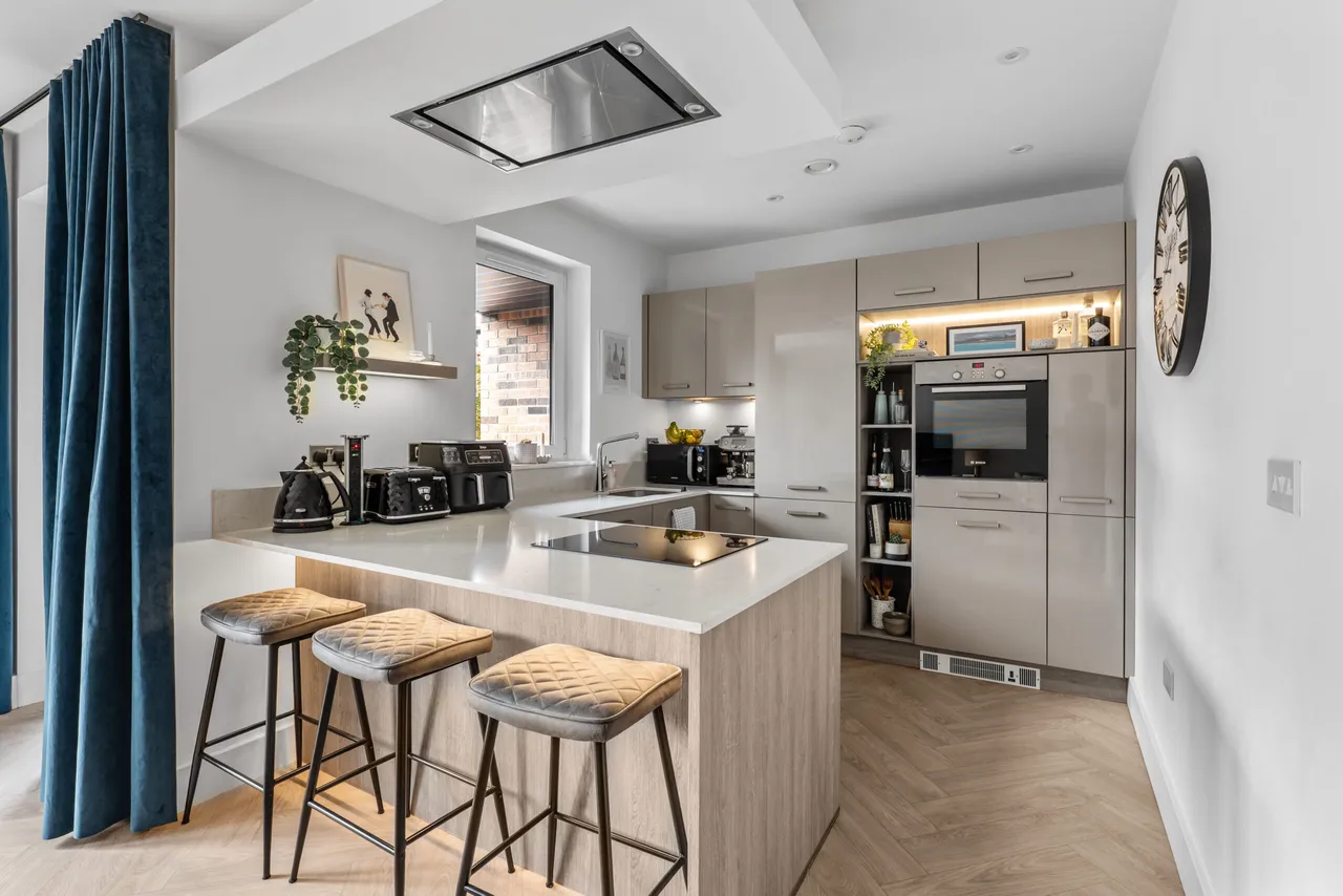 Mansionhouse Court, Langside, G41, photo 4