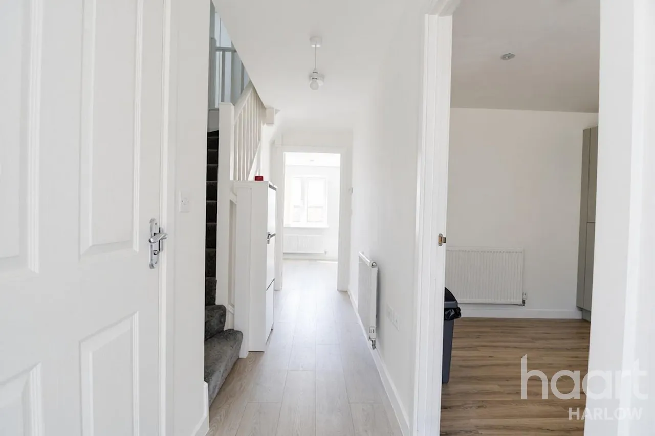 Juniper Road, Harlow, CM17, photo 6