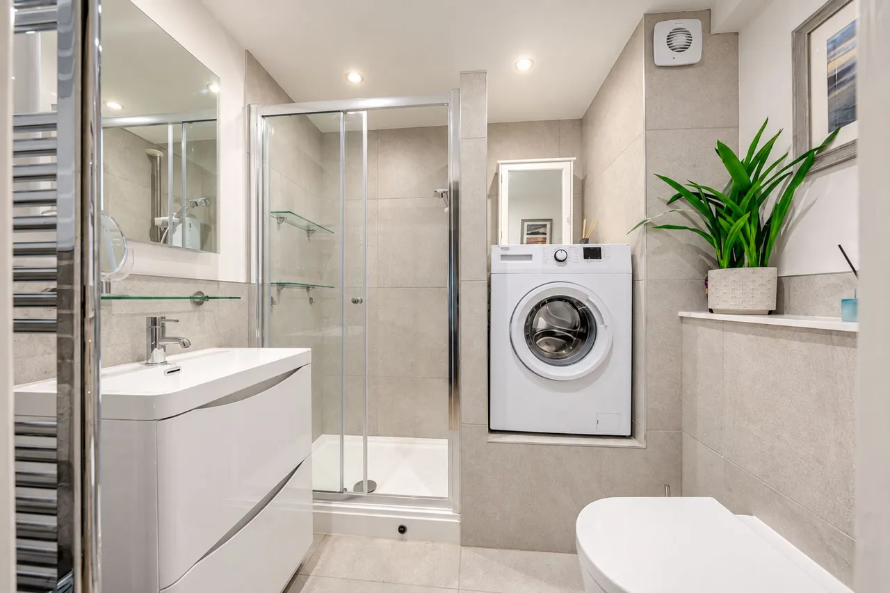 The Adelphi Cold Bath Road, Harrogate, HG2, photo 7