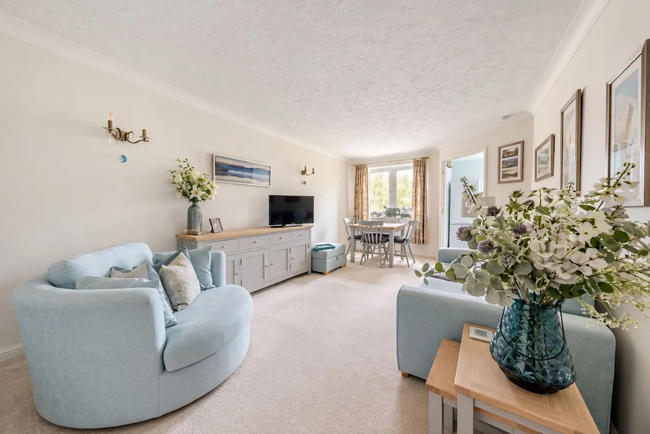 The Adelphi Cold Bath Road, Harrogate, HG2, photo 2