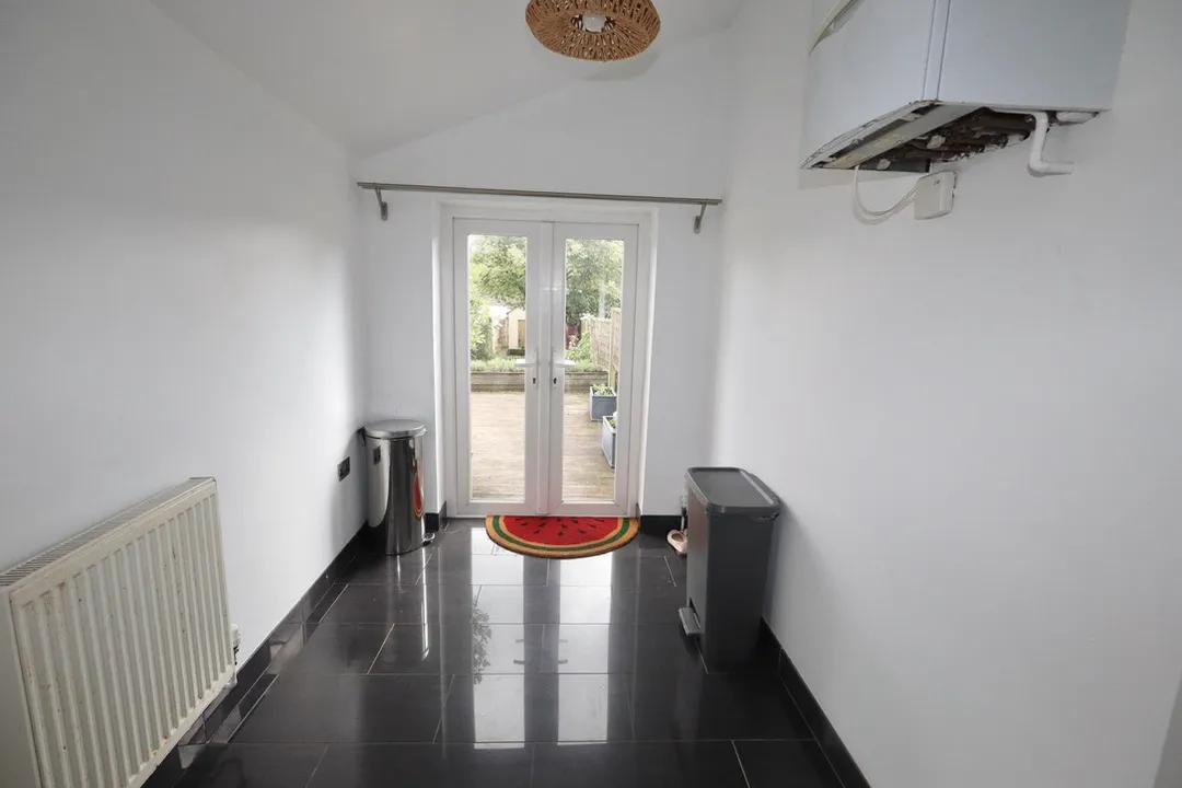 Bath Road, Wells, photo 13