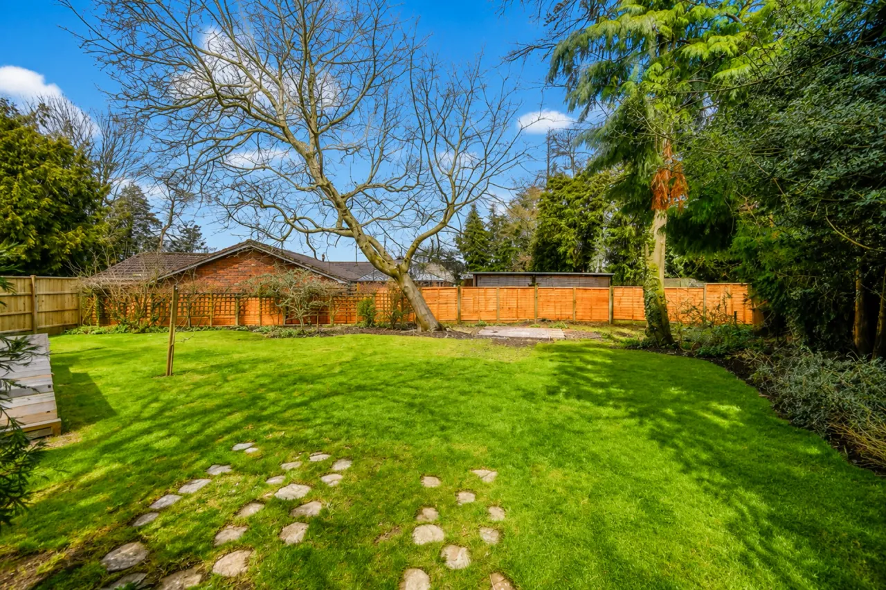 Rowley Bank Gardens, Stafford, photo 17