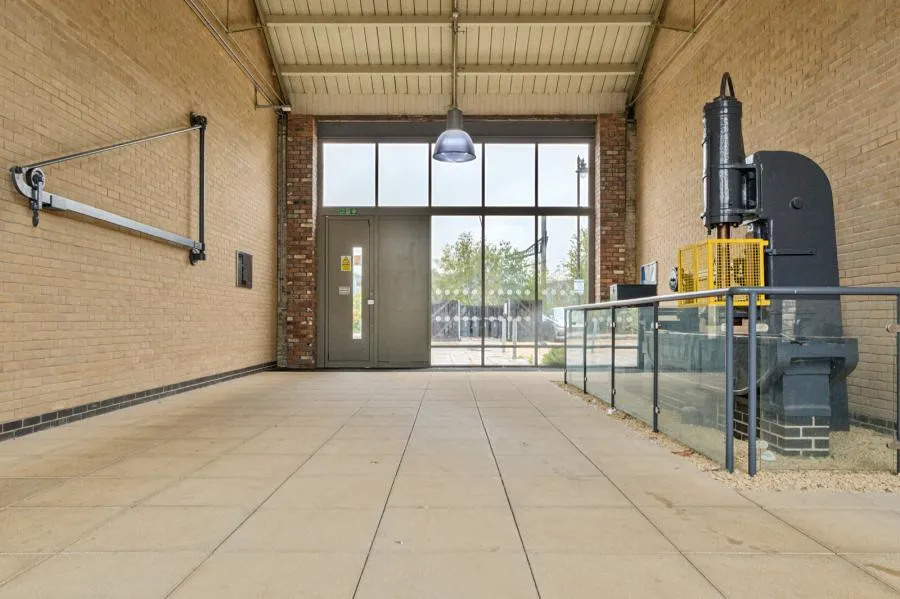 Evening Star Lane, Swindon, SN2, photo 10