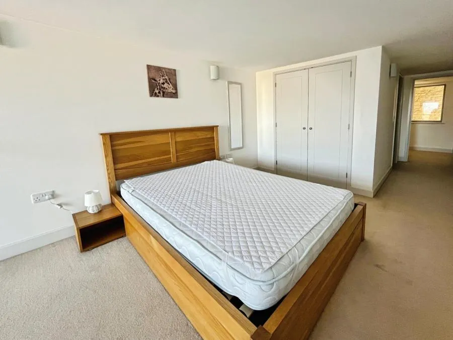 Evening Star Lane, Swindon, SN2, photo 11