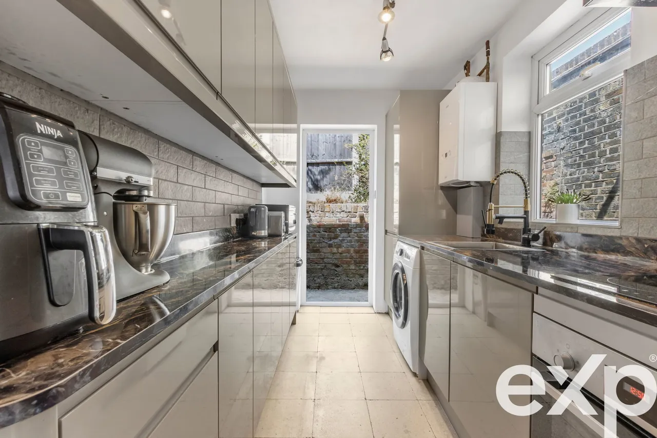 West End Lane | Barnet | EN5 2SA, photo 11
