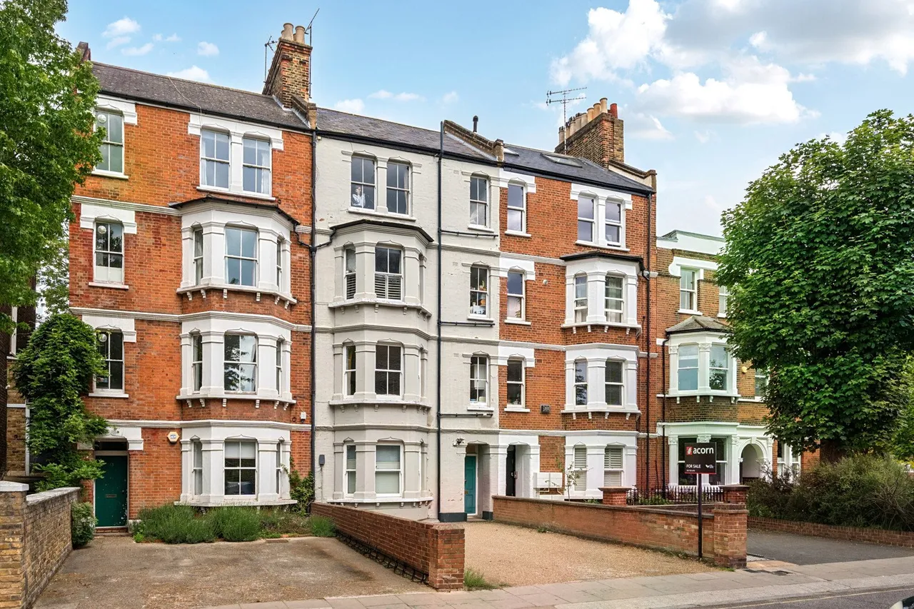 Kennington Park Place, SE11, photo 2