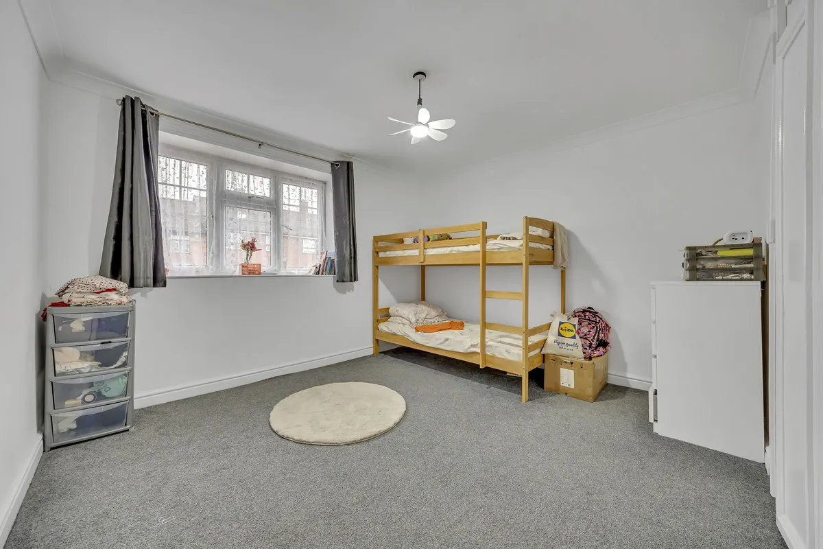 Burrow Road, Chigwell, IG7 4NL, photo 12