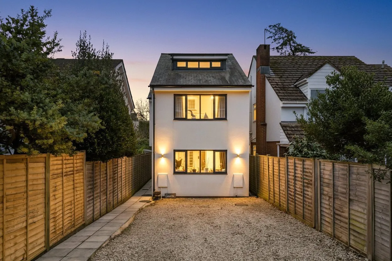 3 bed property for sale — Millford Avenue, Sidmouth, Devon, EX10