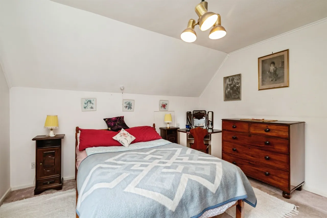 Beechwood Avenue, Aylmerton, Norwich, photo 10