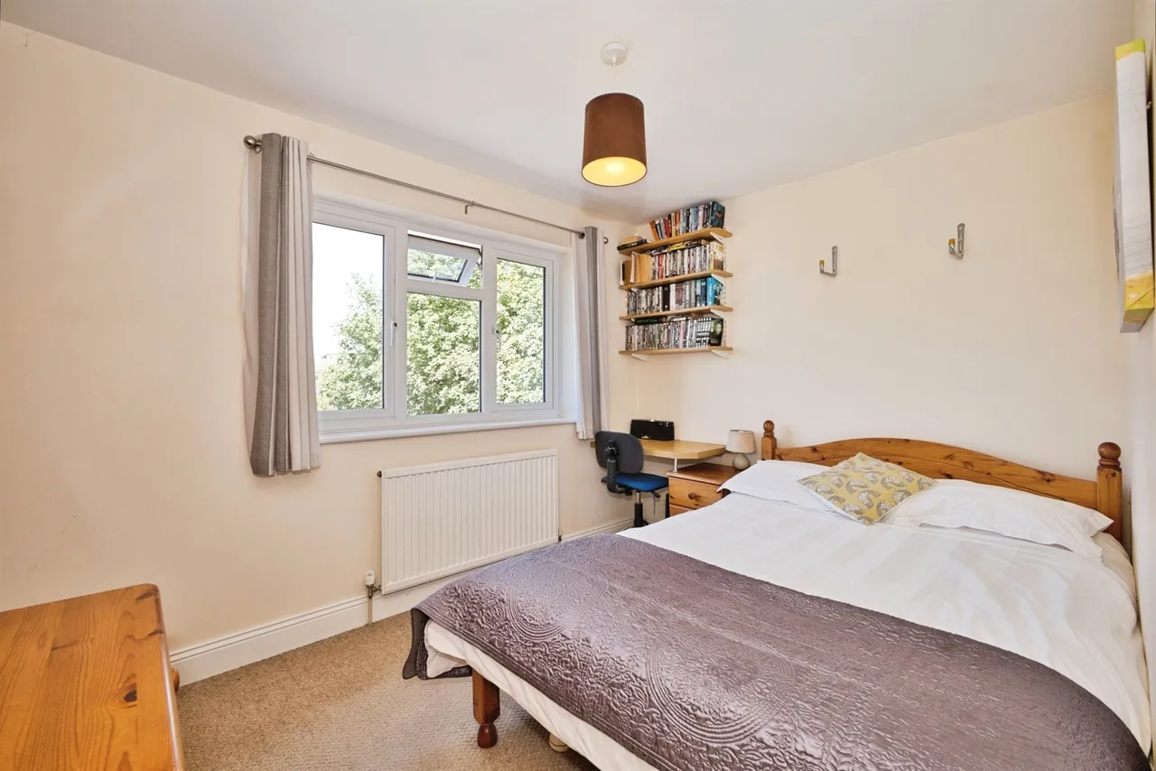 Wraxhill Road, YEOVIL, photo 12
