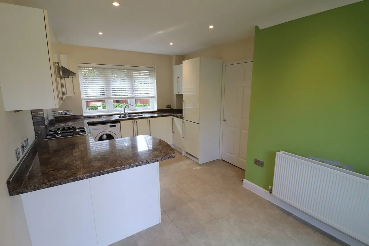 The Grove, Shephall Green, SG2, photo 3