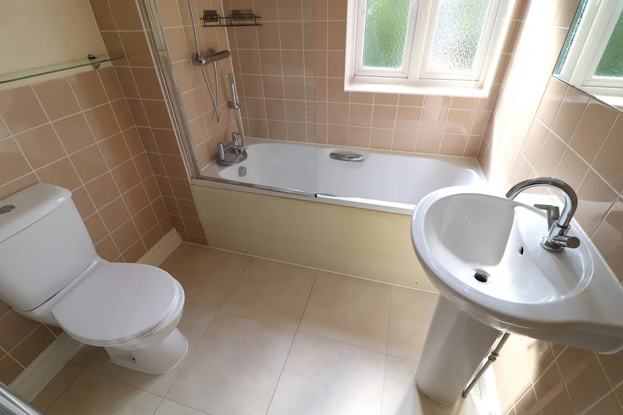 The Grove, Shephall Green, SG2, photo 10