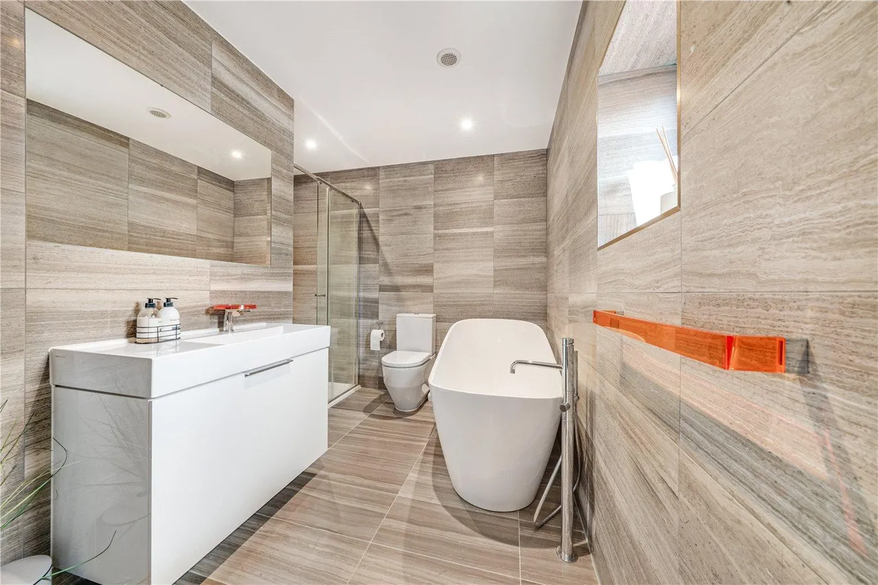 sq ft. Perfect for multi-generational, photo 28