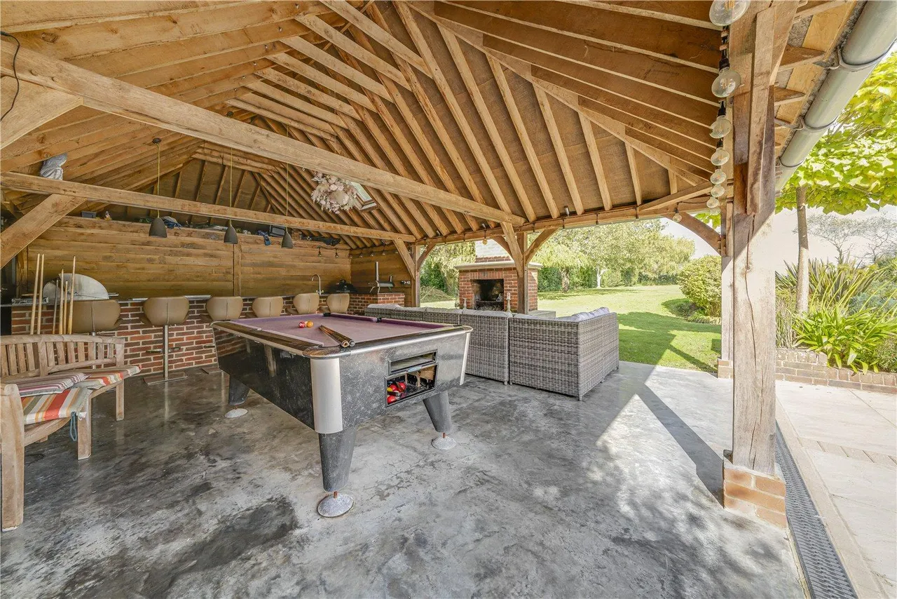 sq ft. Perfect for multi-generational, photo 34
