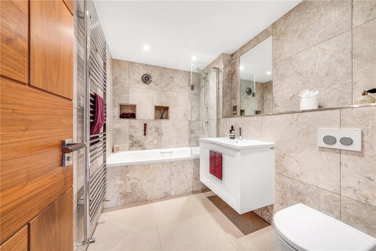sq ft. Perfect for multi-generational, photo 22