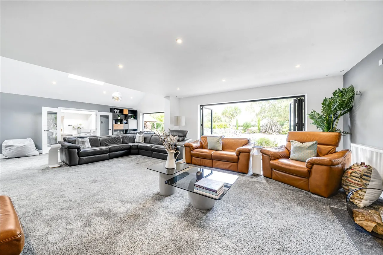 sq ft. Perfect for multi-generational, photo 11