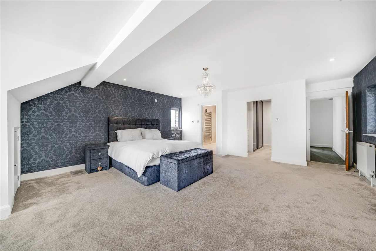 sq ft. Perfect for multi-generational, photo 17