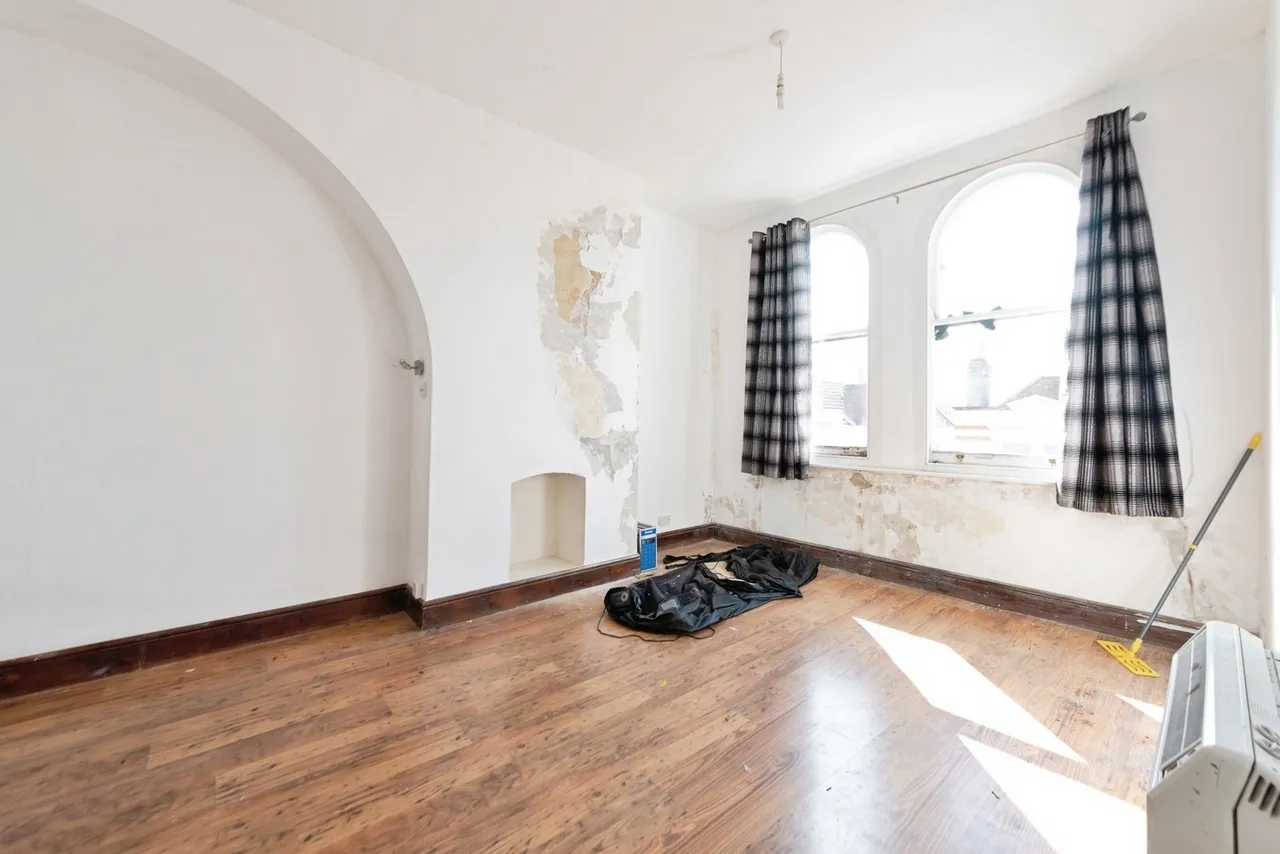 High Street, Gosport, PO12, photo 8