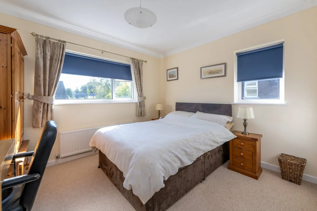 Sandilands Close, East Stour, SP8, photo 15