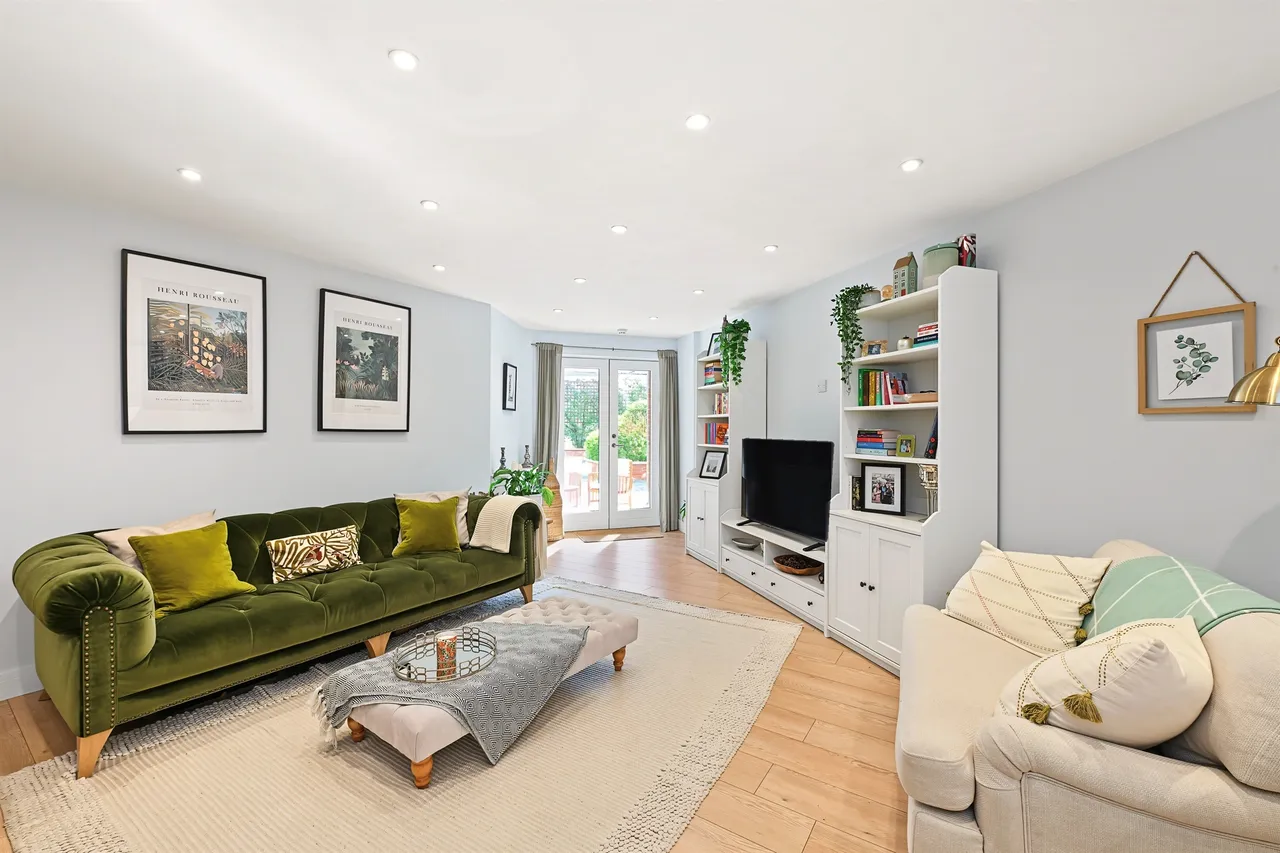 Brook Street, Tring, HP23, photo 2