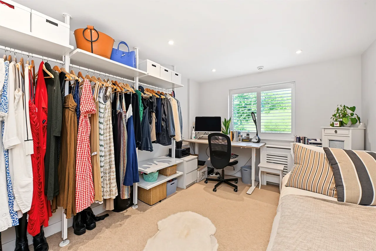 Brook Street, Tring, HP23, photo 9