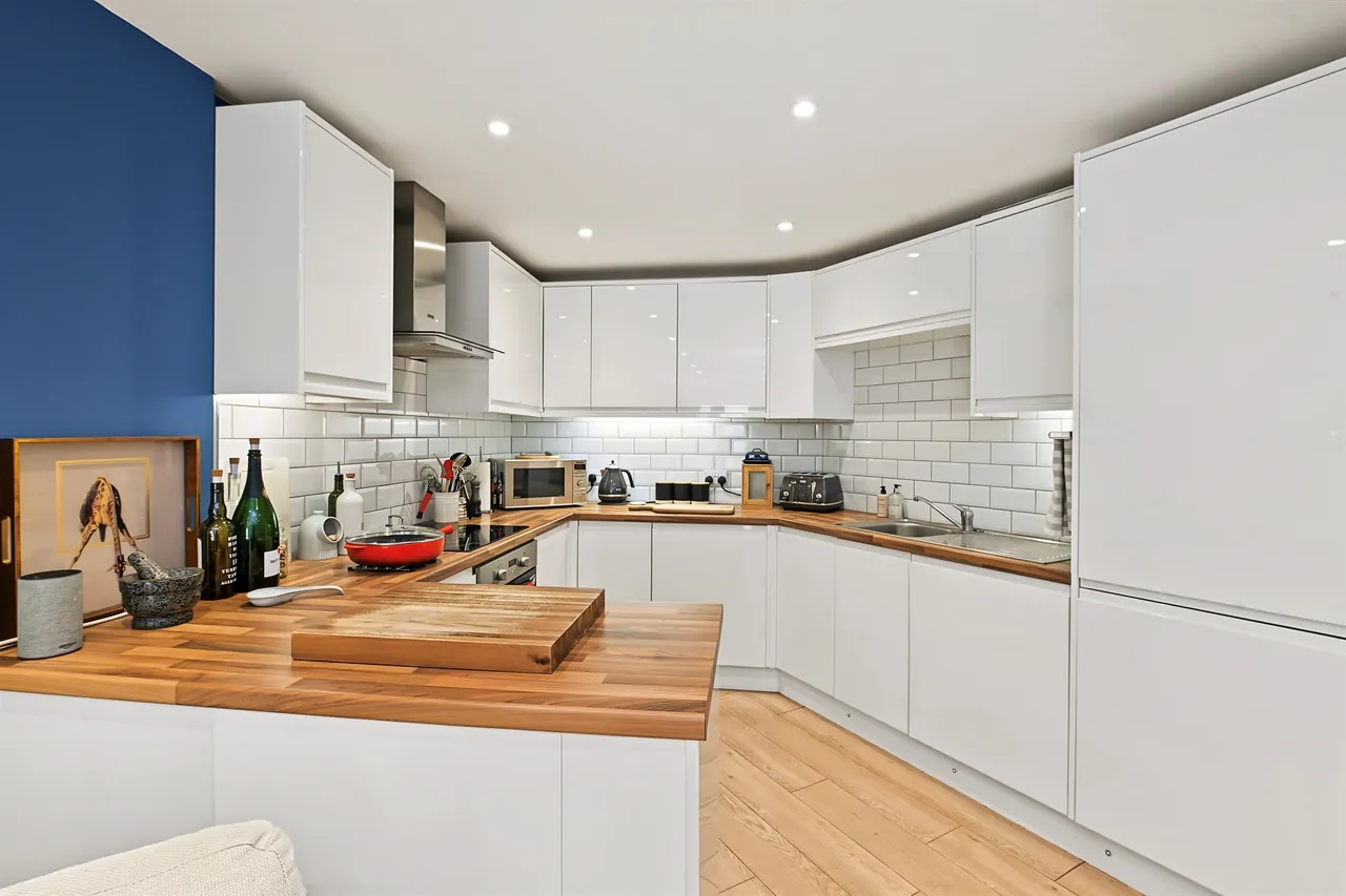 Brook Street, Tring, HP23, photo 5