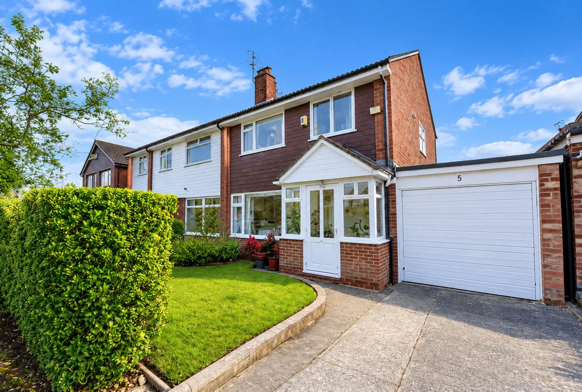Cheadle Hulme, SK8, photo 13
