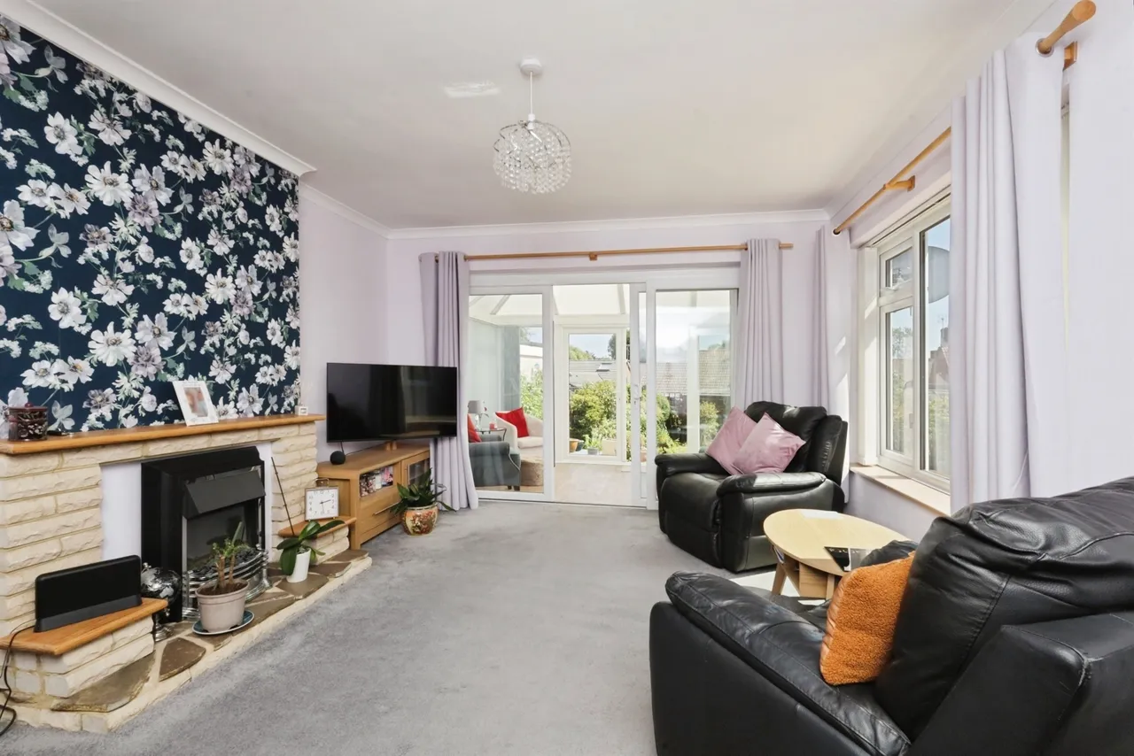 Paddock Gardens, Polegate, photo 3