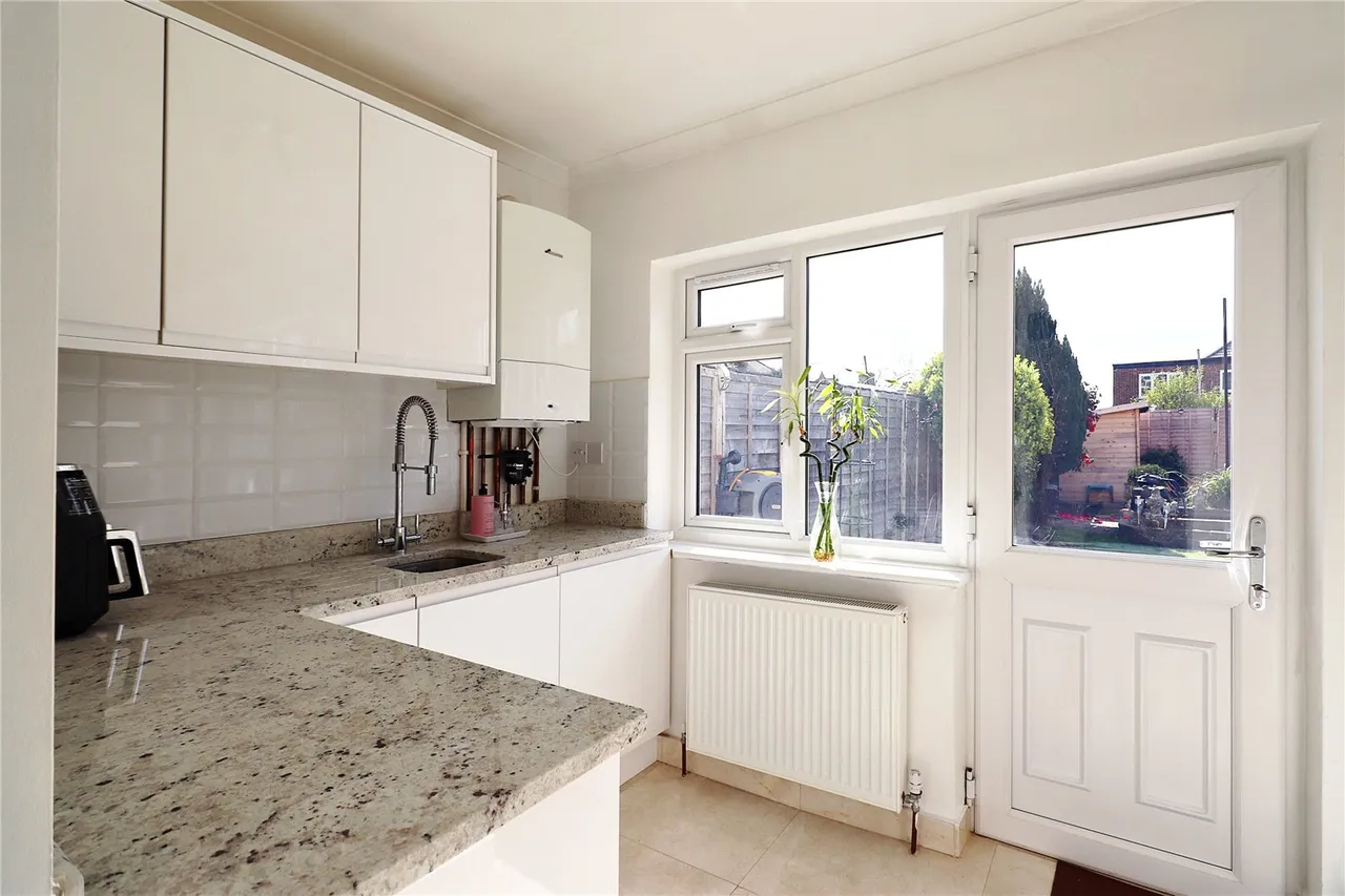 Elsa Road, Welling, DA16, photo 28