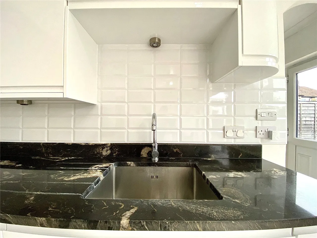 Elsa Road, Welling, DA16, photo 8