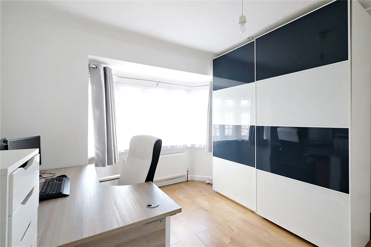 Elsa Road, Welling, DA16, photo 42
