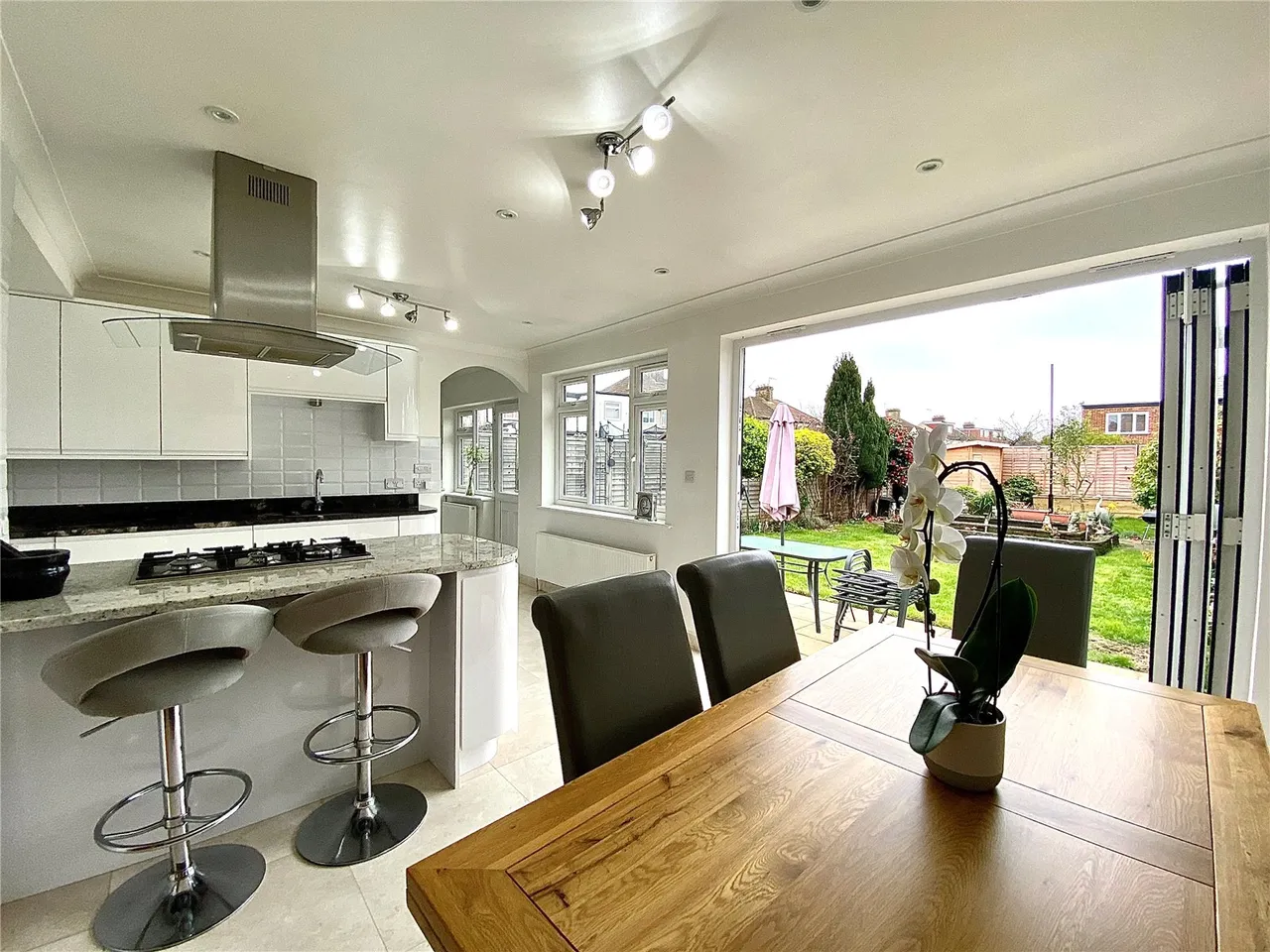 Elsa Road, Welling, DA16, photo 16
