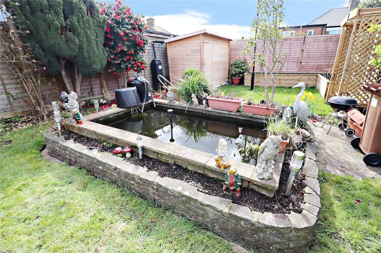 Elsa Road, Welling, DA16, photo 35