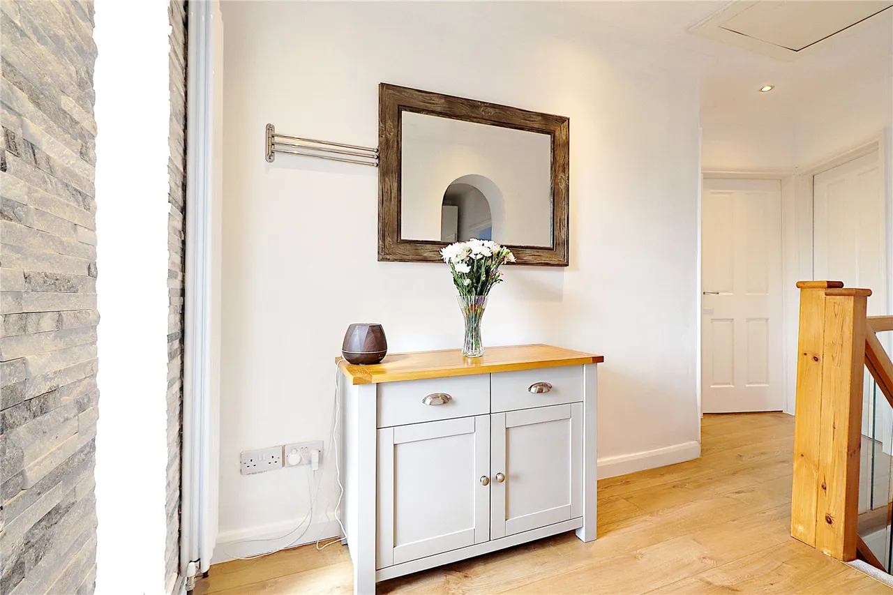 Elsa Road, Welling, DA16, photo 38