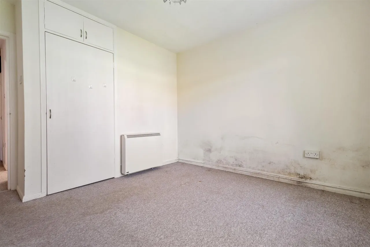 Victoria Road, Worthing, photo 6