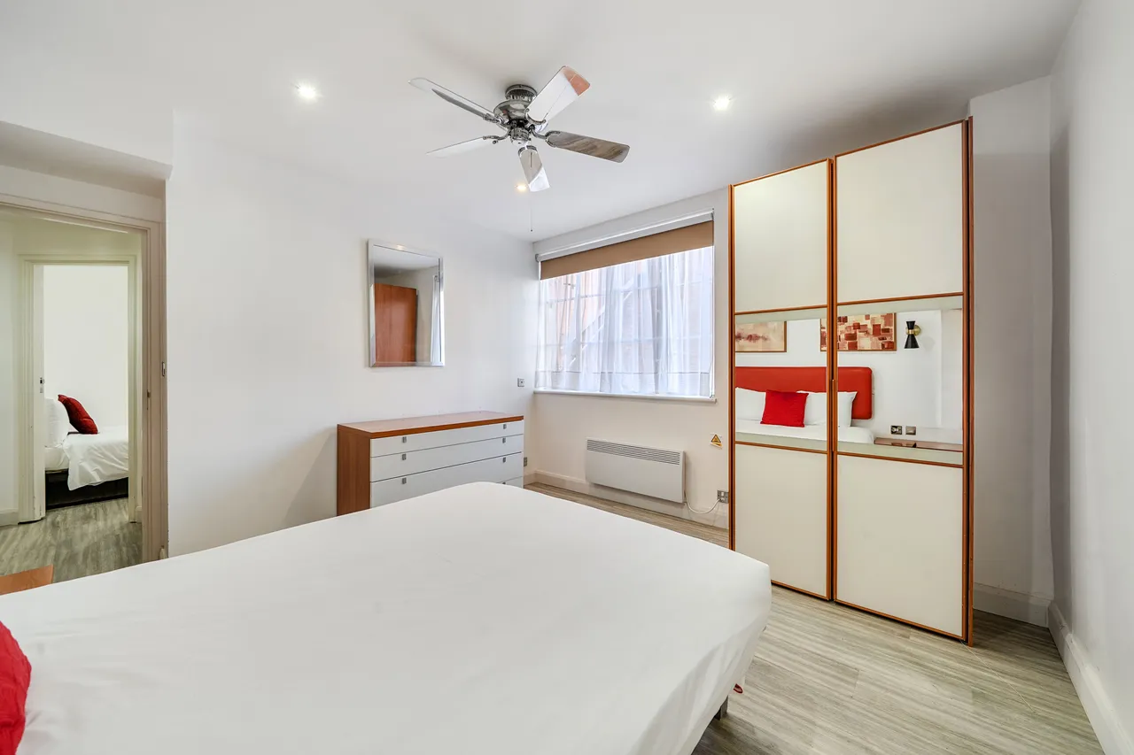 Flat G08, 2 Roland Gardens, London, photo 7