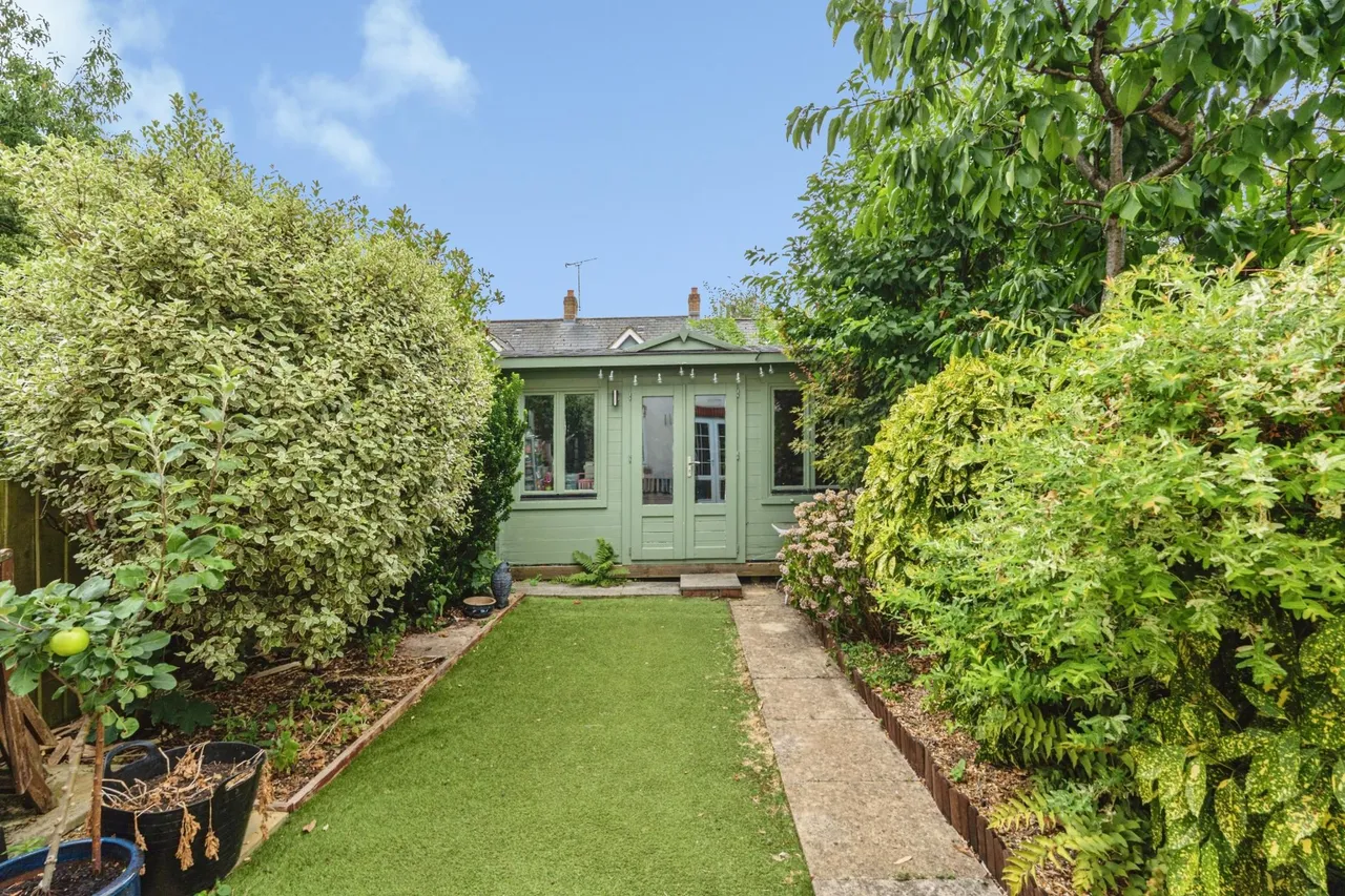 Victoria Way, Liphook, GU30, photo 17