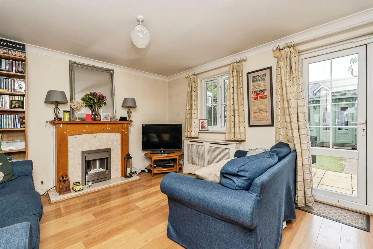 Victoria Way, Liphook, GU30, photo 2