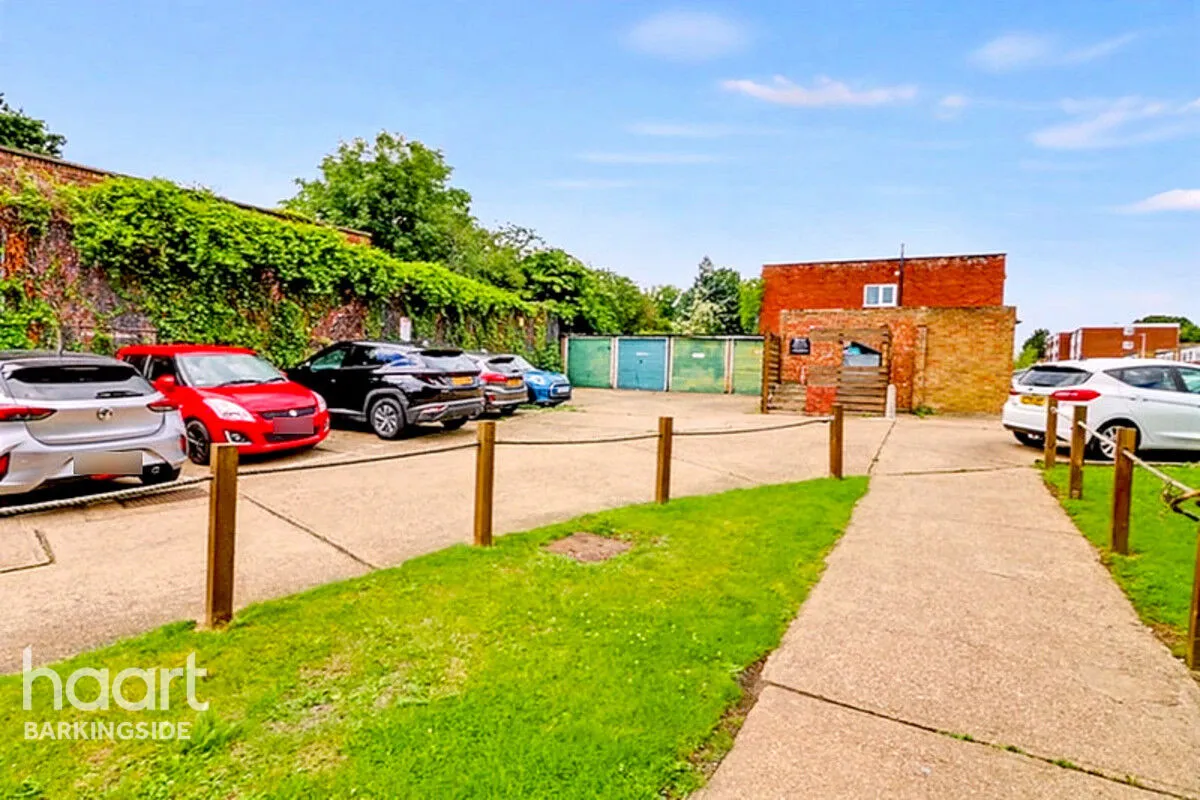 Long Green, Chigwell, IG7, photo 8