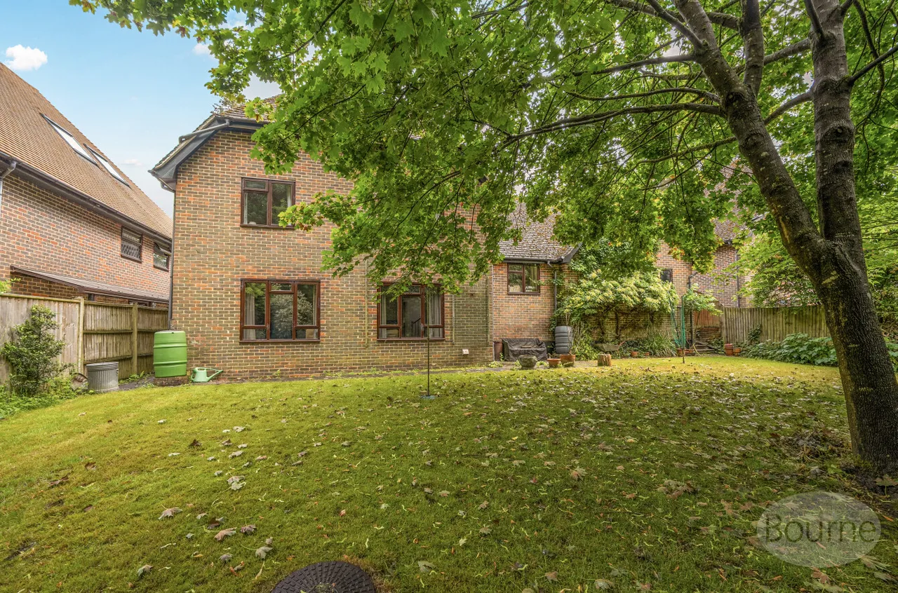 Broad Ha'penny, Wrecclesham, GU10, photo 19