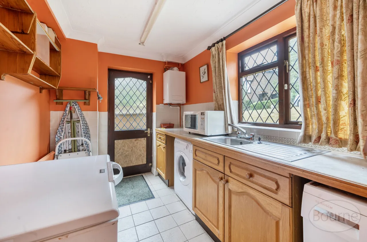 Broad Ha'penny, Wrecclesham, GU10, photo 4