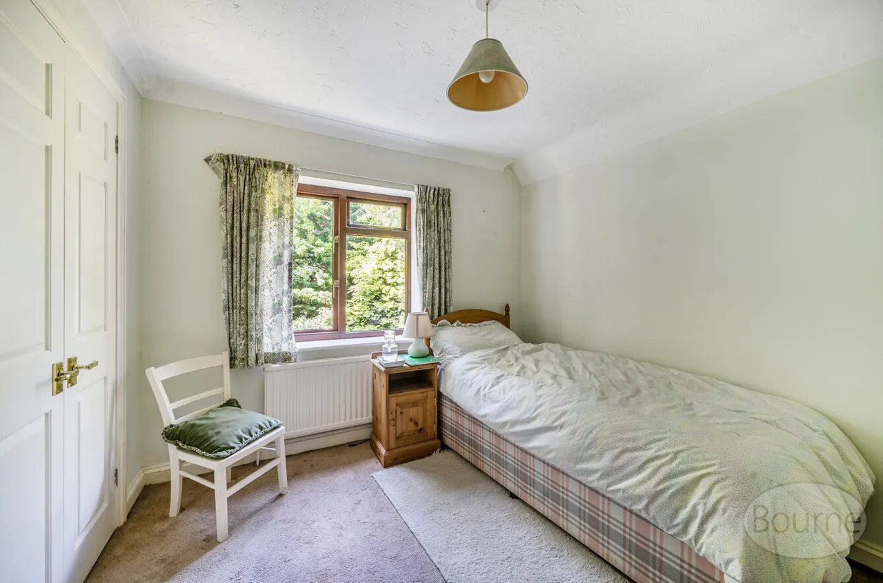Broad Ha'penny, Wrecclesham, GU10, photo 8
