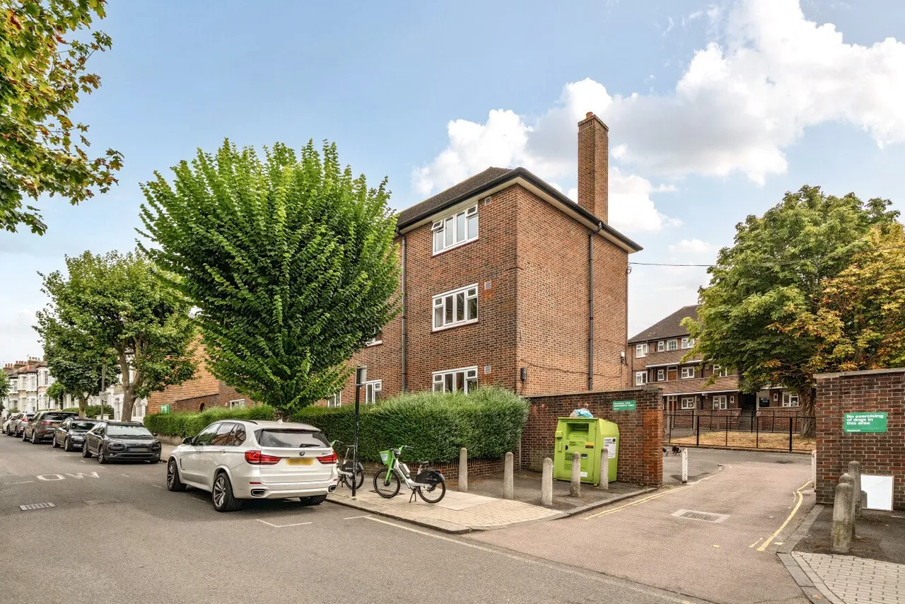 Honeywell Road, Battersea, London, SW11, photo 11