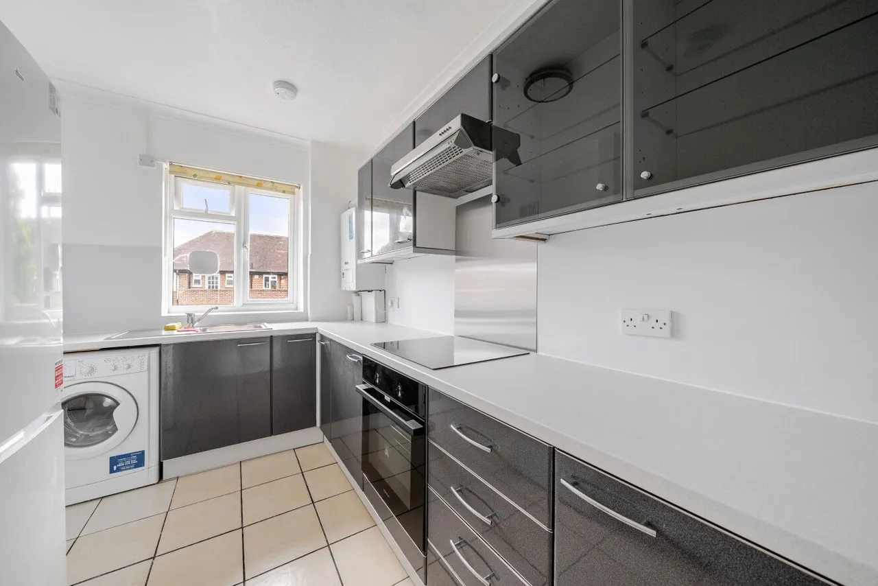 Honeywell Road, Battersea, London, SW11, photo 6