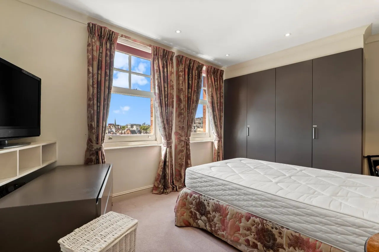 Prince Consort Road, London, SW7, photo 8