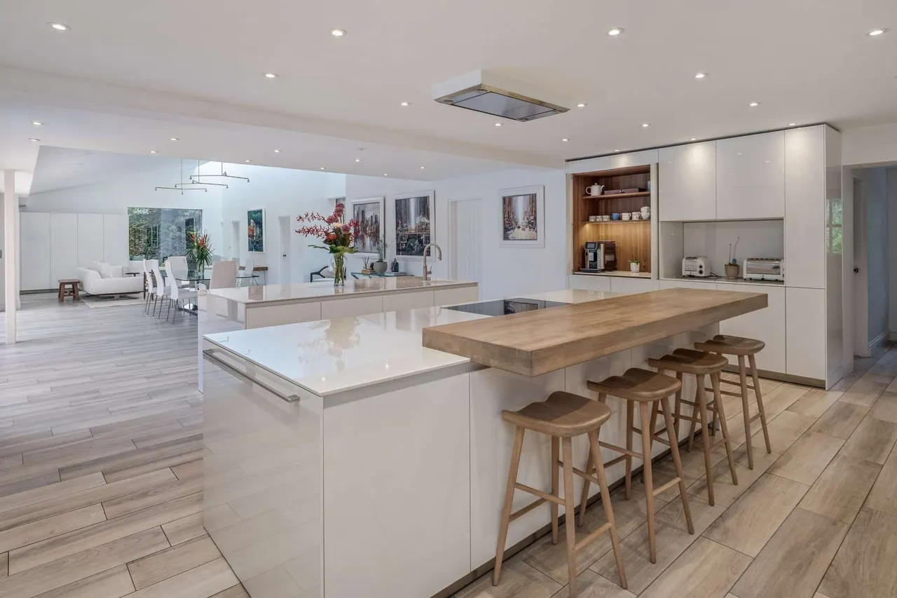 Bollington Lane, Nether Alderley, Macclesfield, Cheshire, SK10 4TB, photo 4